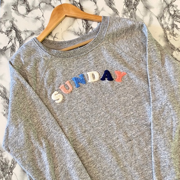 Old Navy Tops - ɴᴡᴛ ᴏʟᴅ ɴᴀᴠʏ ᴘᴀsᴛᴇʟ “sᴜɴᴅᴀʏ” sᴡᴇᴀᴛsʜɪʀᴛ ɪɴ ɢʀᴀʏ 🌸